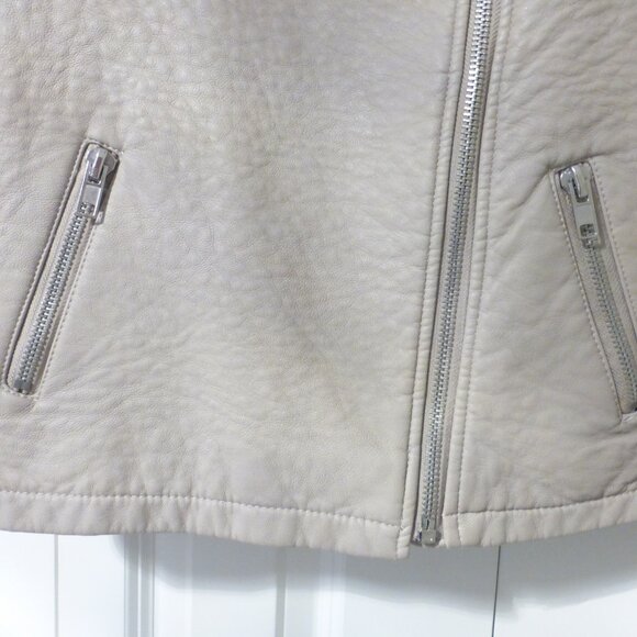 FOREVER 21 textured taupe oversized faux leather moto jacket - Picture 5 of 8